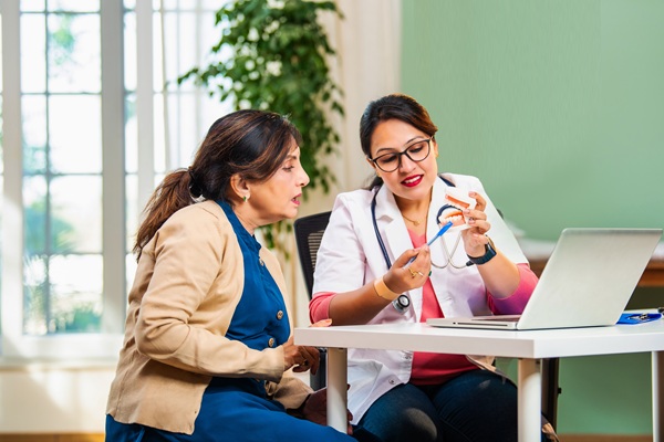 Restorations    : What To Expect During Dental Filling Treatment